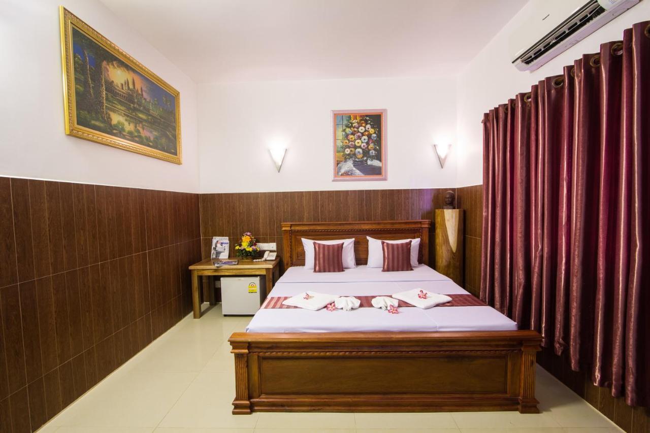 Botoum Hotel Sisophon Екстериор снимка