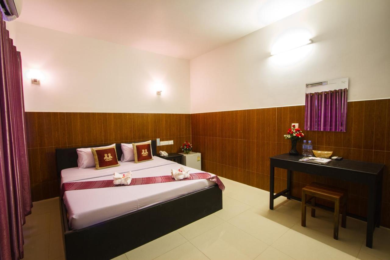 Botoum Hotel Sisophon Екстериор снимка