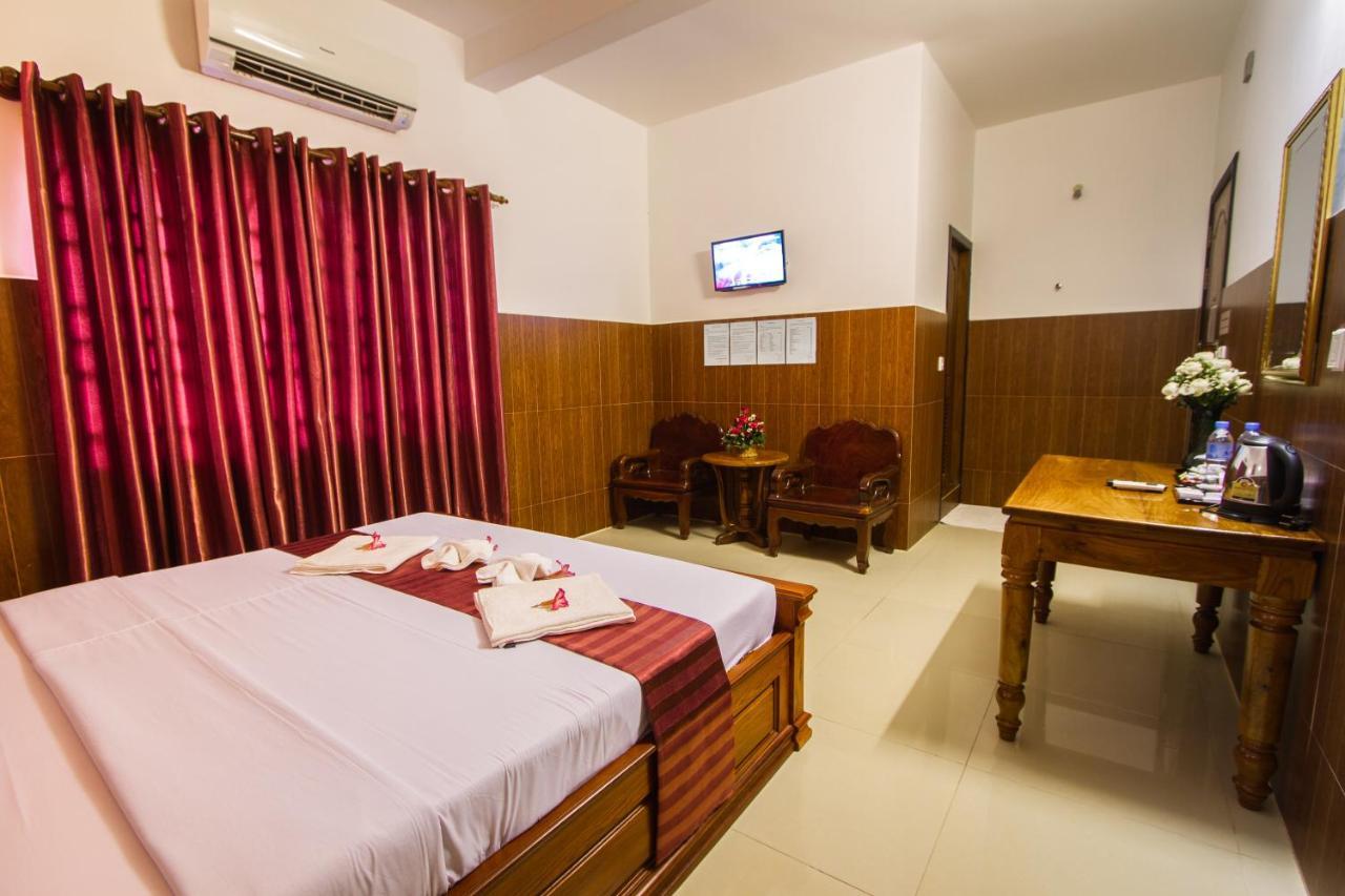 Botoum Hotel Sisophon Екстериор снимка