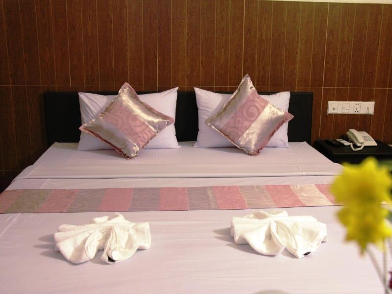 Botoum Hotel Sisophon Екстериор снимка
