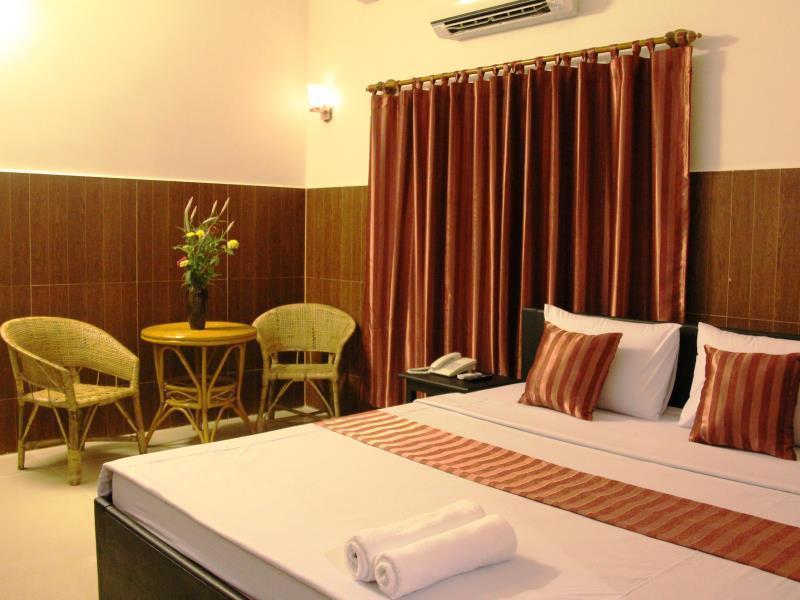 Botoum Hotel Sisophon Екстериор снимка