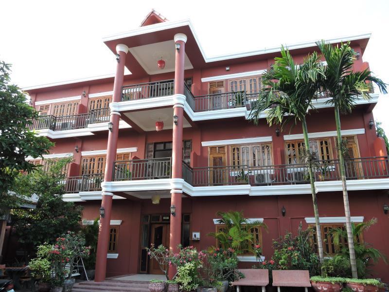 Botoum Hotel Sisophon Екстериор снимка